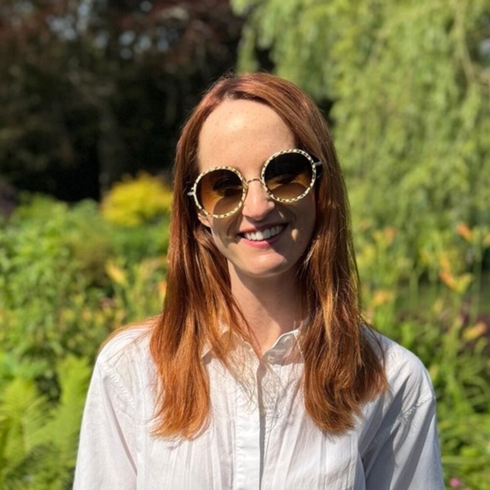 KREWE Luisa  Sunglasses in Yuzu 12K Cream Frame Green Lens